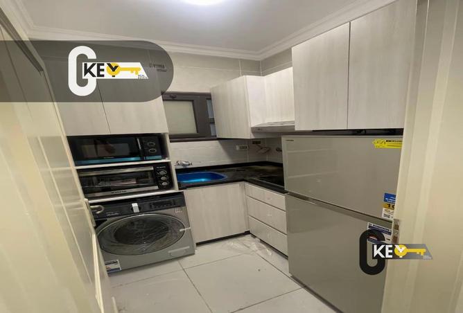 72176321 - Property Image 3
