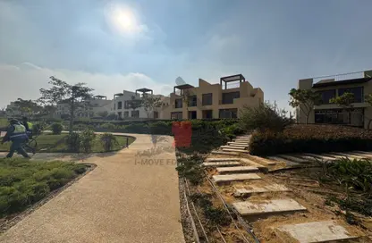 تاون هاوس - 3 غرف نوم - 4 حمامات للبيع في أو ويست - كمبوندات 6 أكتوبر - مدينة 6 أكتوبر - الجيزة