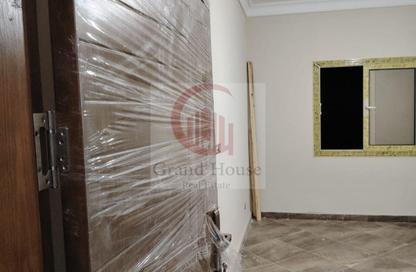 شقة - 3 غرف نوم - 3 حمامات للايجار في عمارات البنفسج - البنفسج - مدينة القاهرة الجديدة - القاهرة