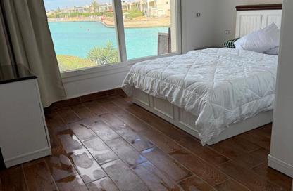 Villa - 5 Bedrooms - 4 Bathrooms for rent in Marina 5 - Marina - Al Alamein - North Coast