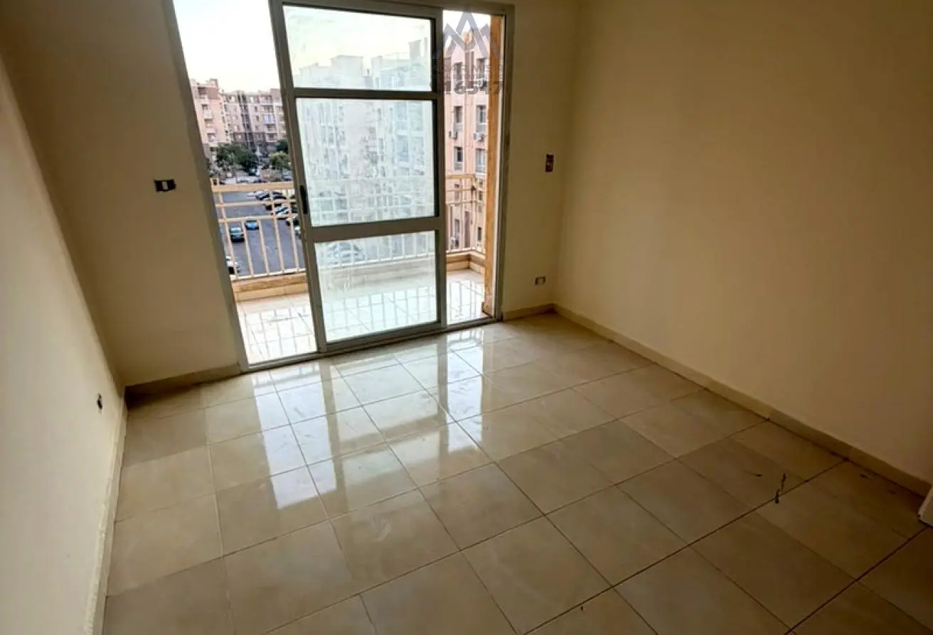 112702560 - Property Main Image