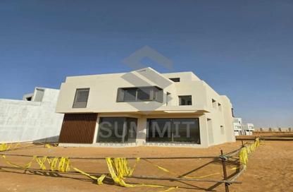 Villa - 4 - 3 for sale in The Crest - 5th Settlement Compounds - The 5th Settlement - New Cairo City - Cairo