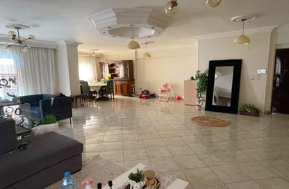 Apartment - 3 - 3 for sale in Al Sheikh Mohammed Al Nadi St. - 6th Zone - Nasr City - Cairo