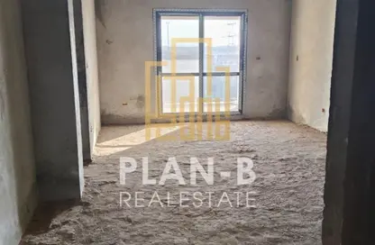 Penthouse - 2 Bedrooms - 2 Bathrooms for sale in Six West - Beverly Hills - Sheikh Zayed Compounds - Sheikh Zayed City - Giza Penthouse - 2 Bedrooms - 2 Bathrooms for sale in Six West - Beverly Hills - Sheikh Zayed Compounds - Sheikh Zayed City - Giza