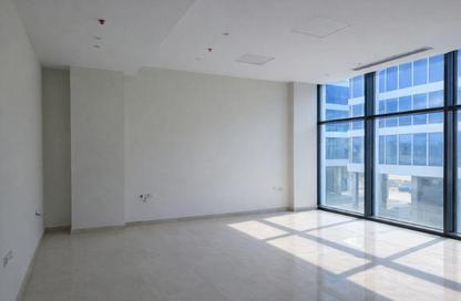محل - استوديو - 1 حمام للبيع في ويست ايليفن - محور جمال عبد الناصر - مدينة 6 أكتوبر - الجيزة