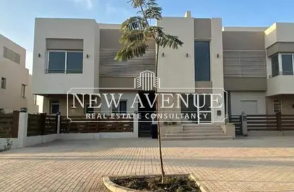 فيلا - 4 غرف نوم - 4 حمامات للبيع في ذا كراون - طريق مصر اسكندرية الصحراوي - مدينة 6 أكتوبر - الجيزة