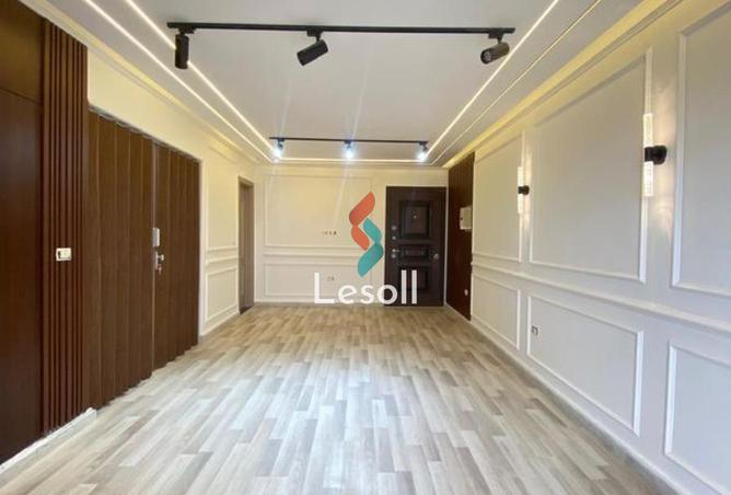 8576173 - Property Main Image