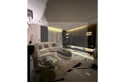 Apartment - 3 Bedrooms - 2 Bathrooms for sale in El Patio Oro - 5th Settlement Compounds - The 5th Settlement - New Cairo City - Cairo