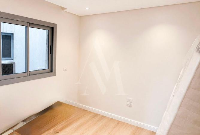 100932563 - Property Image 3