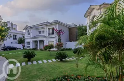 Villa - 3 Bedrooms - 3 Bathrooms for sale in Mountain View 1.1 - 5th Settlement Compounds - The 5th Settlement - New Cairo City - Cairo