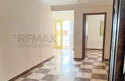 شقة - 3 غرف نوم - 1 حمام للبيع في جليم - حي شرق - الاسكندرية