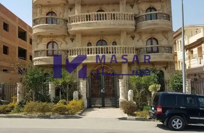 Villa - 7+ Bedrooms - 7+ Bathrooms for sale in Al Shouyfat - 5th Settlement Compounds - The 5th Settlement - New Cairo City - Cairo