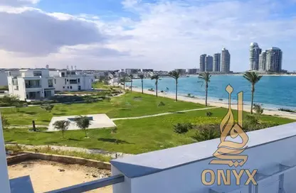 فيلا - 6 غرف نوم - 5 حمامات للبيع في مازيرين - مدينة العلمين الجديدة - العلمين - الساحل الشمالي