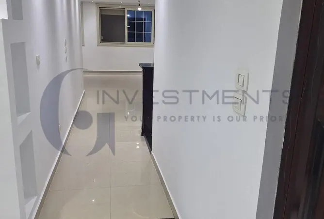 98008146 - Property Image 3