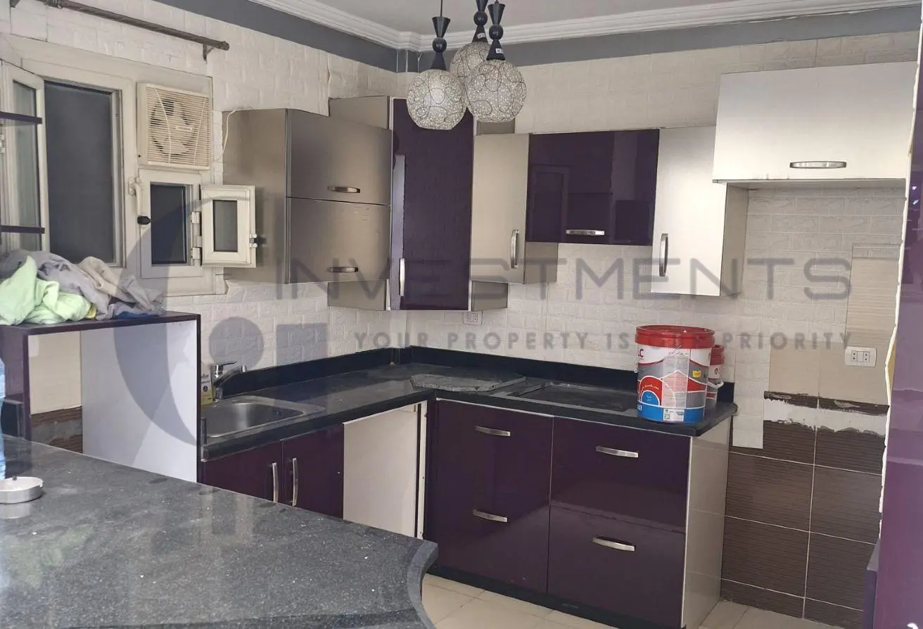 98008146 - Property Main Image