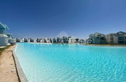 Chalet - 2 Bedrooms - 3 Bathrooms for sale in Fouka Bay - Ras Al Hekma - North Coast