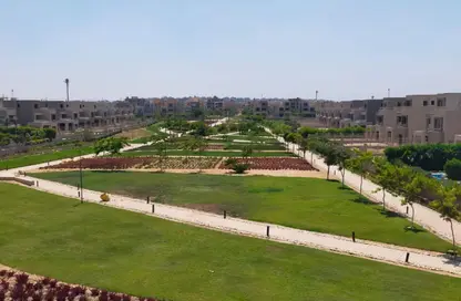 منزل مزدوج - 5 غرف نوم - 4 حمامات للبيع في ازار - كمبوندات التجمع الخامس - التجمع الخامس - مدينة القاهرة الجديدة - القاهرة