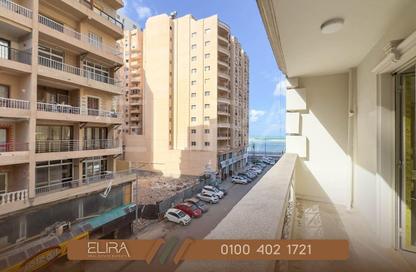 Apartment - 3 Bedrooms - 3 Bathrooms for sale in Khalil Hamada St. - Miami - Hay Awal El Montazah - Alexandria