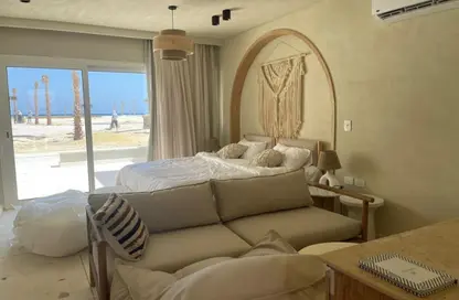 Chalet - 2 Bedrooms - 2 Bathrooms for sale in Seashore - Ras Al Hekma - North Coast