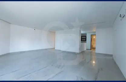شقة - 3 غرف نوم - 3 حمامات للبيع في سكاي لاين - سموحة - حي شرق - الاسكندرية