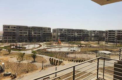 Apartment - 4 Bedrooms - 3 Bathrooms for sale in Palm Hills New Cairo - 5th Settlement Compounds - The 5th Settlement - New Cairo City - Cairo