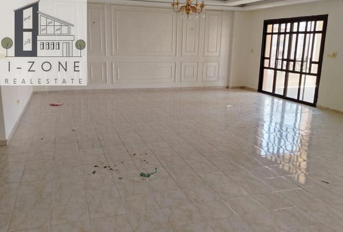 93807669 - Property Image 3