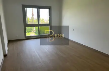 Apartment - 2 Bedrooms - 2 Bathrooms for rent in The Fourteen Golf Residences - Uptown Cairo - Mokattam - Cairo