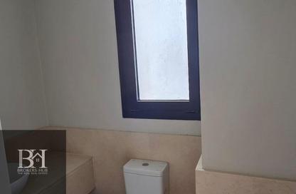 فيلا - 3 غرف نوم - 4 حمامات للبيع في أو ويست - كمبوندات 6 أكتوبر - مدينة 6 أكتوبر - الجيزة