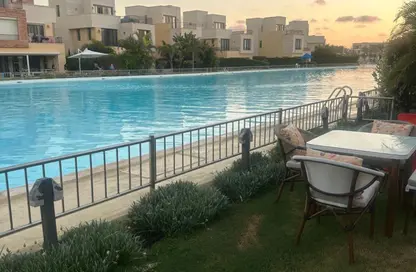 فيلا - 5 غرف نوم - 5 حمامات للبيع في مراسي - سيدي عبد الرحمن - الساحل الشمالي