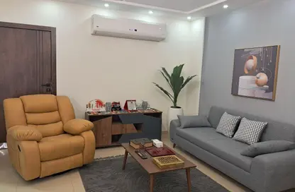 Apartment - 4 Bedrooms - 3 Bathrooms for rent in 5th Settlement Compounds - The 5th Settlement - New Cairo City - Cairo