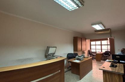 Apartment - 3 Bedrooms - 2 Bathrooms for rent in Nasr St. - Hay El Maadi - Cairo