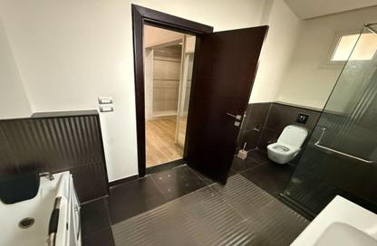 Villa - 3 Bedrooms - 4 Bathrooms for sale in Vye Sodic - New Zayed City - Sheikh Zayed City - Giza