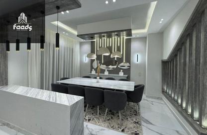 Villa - 7 Bedrooms - 6 Bathrooms for sale in Hyde Park - New Cairo City - Cairo
