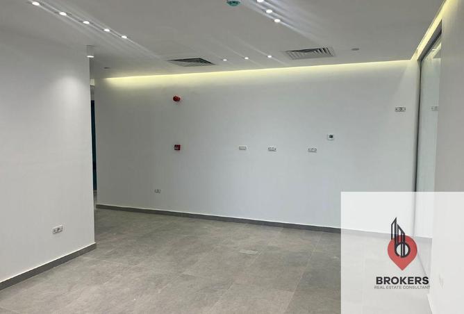 64900714 - صورة العقار 2