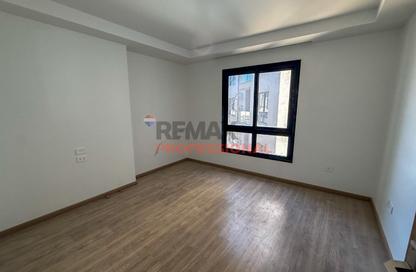 شقة - 4 غرف نوم - 3 حمامات للبيع في سكاي لاين - سموحة - حي شرق - الاسكندرية