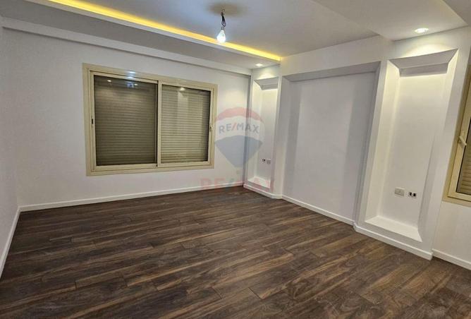 62650777 - Property Image 3