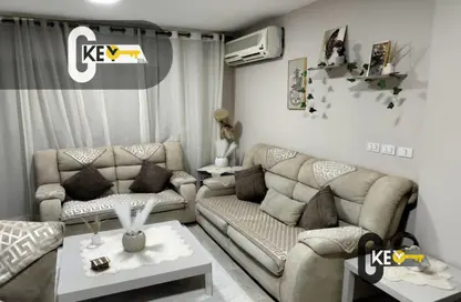 Apartment - 2 Bedrooms - 1 Bathroom for rent in B7 - Madinaty - Cairo