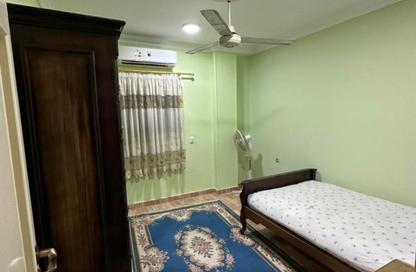شقة - 3 غرف نوم - 2 حمامات للايجار في عمارات البنفسج - البنفسج - مدينة القاهرة الجديدة - القاهرة