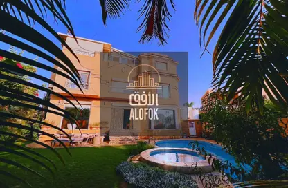 فيلا - 7 غرف نوم - 8 حمامات للبيع في جراند ريزيدنس - المستثمرين الجنوبية - مدينة القاهرة الجديدة - القاهرة