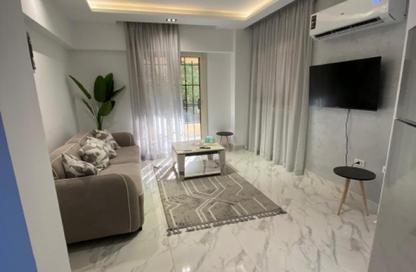 Apartment - 1 Bedroom - 1 Bathroom for rent in Abdullah Ibn Salamah St. - North Investors Area - New Cairo City - Cairo