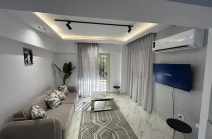 شقة - غرفة نوم - 1 حمام للايجار في شارع عبد الله بن سلمه - المستثمرين الشمالية - مدينة القاهرة الجديدة - القاهرة