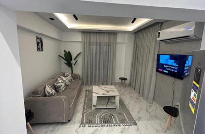 Apartment - 1 Bedroom - 1 Bathroom for rent in Abdullah Ibn Salamah St. - North Investors Area - New Cairo City - Cairo