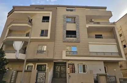 شقة - 3 غرف نوم - 2 حمامات للبيع في شارع المهندس احمد كمال حمدي - الحي السادس عشر - الشيخ زايد - الجيزة