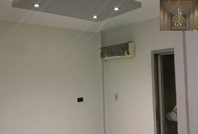104602213 - Property Image 2