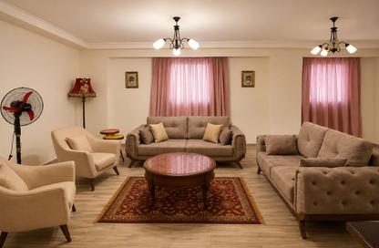 Apartment - 2 Bedrooms - 1 Bathroom for rent in Golden Gate - South Teseen St. - The 5th Settlement - New Cairo City - Cairo