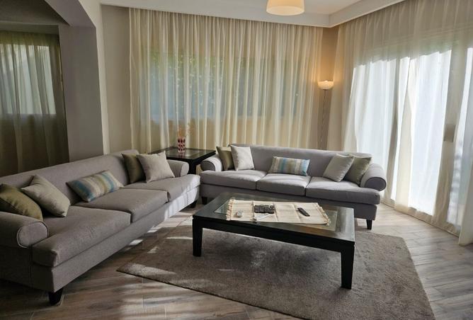 96581617 - Property Image 3