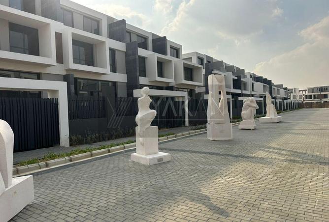 82088600 - Property Image 2
