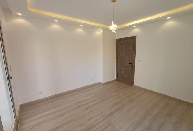 81038424 - Property Image 2