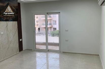 Apartment - 3 Bedrooms - 2 Bathrooms for rent in Mountain View iCity October - 6 October Compounds - 6 October City - Giza