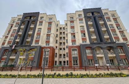 Apartment - 3 Bedrooms - 2 Bathrooms for sale in Alex West - Alexandria Compounds - Alexandria